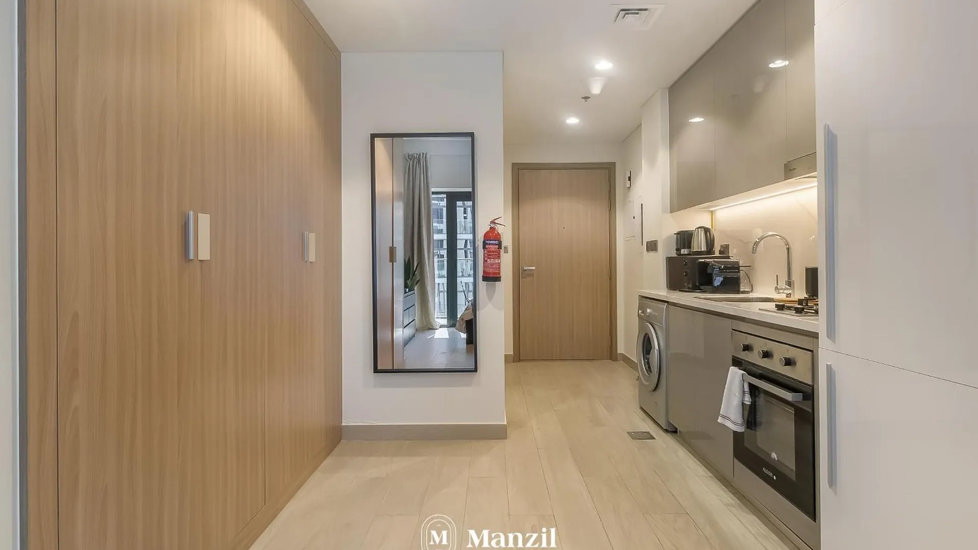 Elegant Studio W Balcony View Near Downtown Dubaj Zjednoczone Emiraty Arabskie